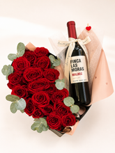 Corazón rosas y botella